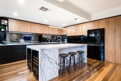 Modern Kitchen with Island Workbench